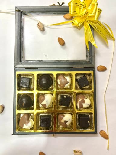 Chocolate Box(12 cavity -Plain)