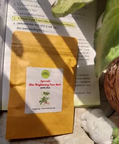 Herbal Brightening Face Mask