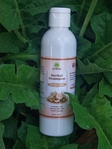 Herbal Shampoo - 200 ml